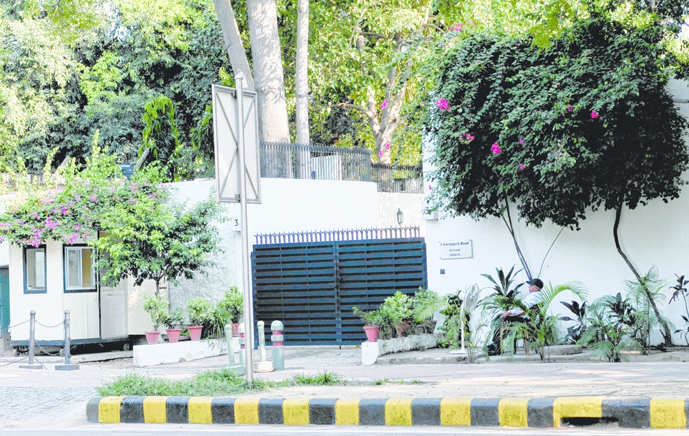 CM still stays at Aurangzeb Road in Delhi Telegraph India