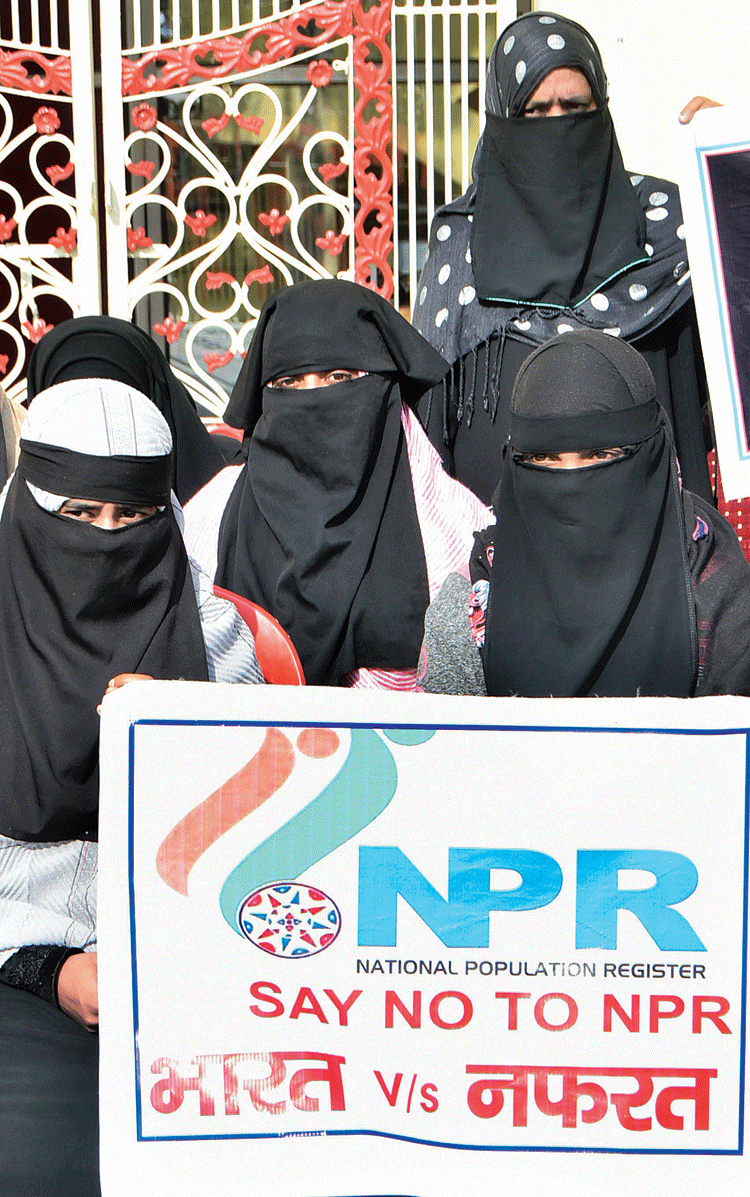 Women protesters at Azad Nagar in Wasseypur, Dhanbad, on Sunday.