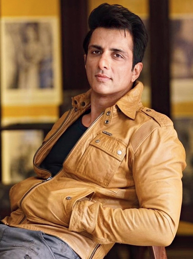 What really bothered me were these migrants walking down highways with no food, little children with them, old parents behind their bicycles. They had lost hope: Sonu Sood
