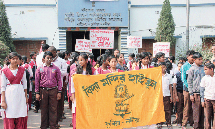 The demonstration by the students.