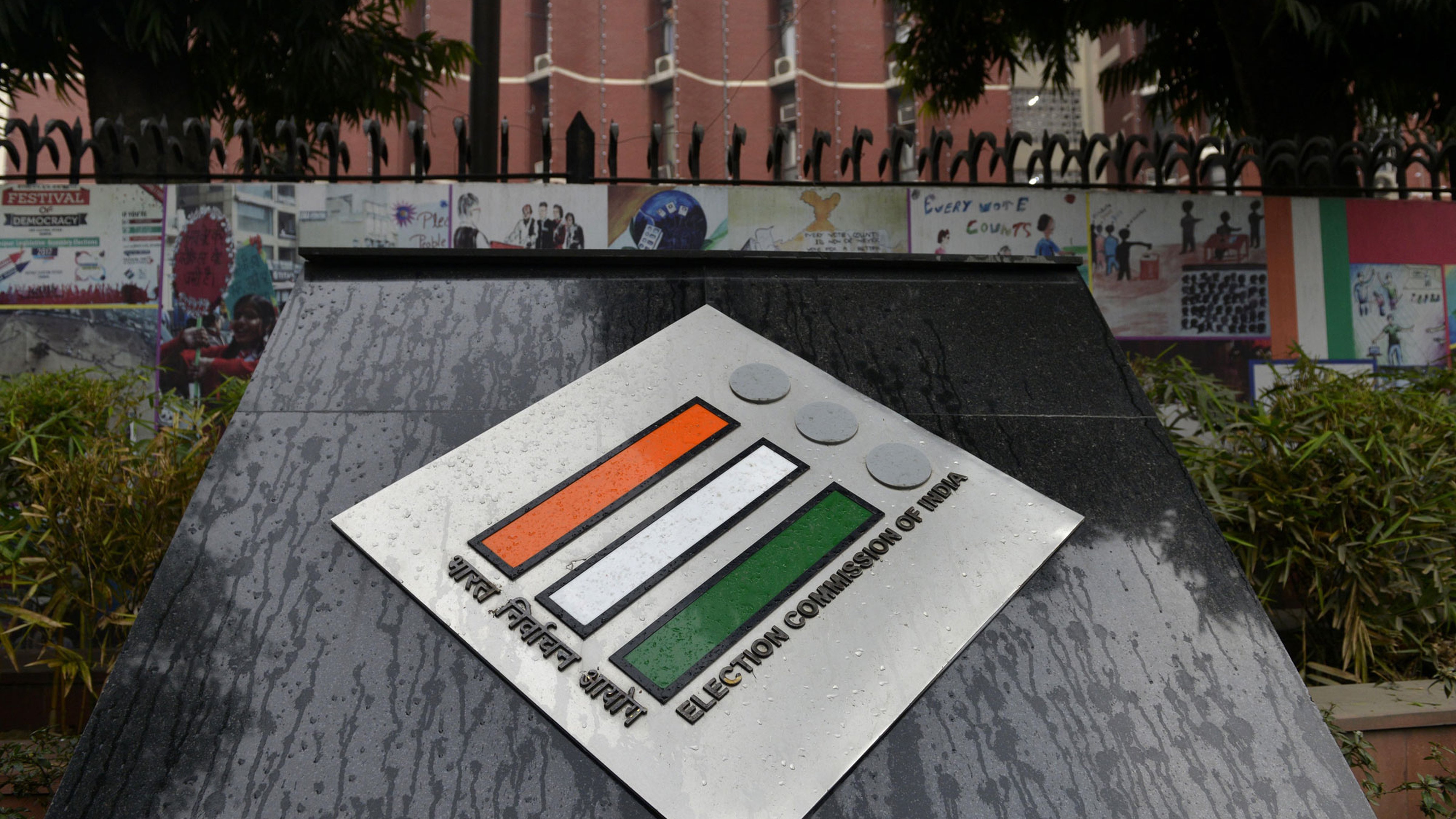 Election Commission to defer Karnataka by-elections - Telegraph India