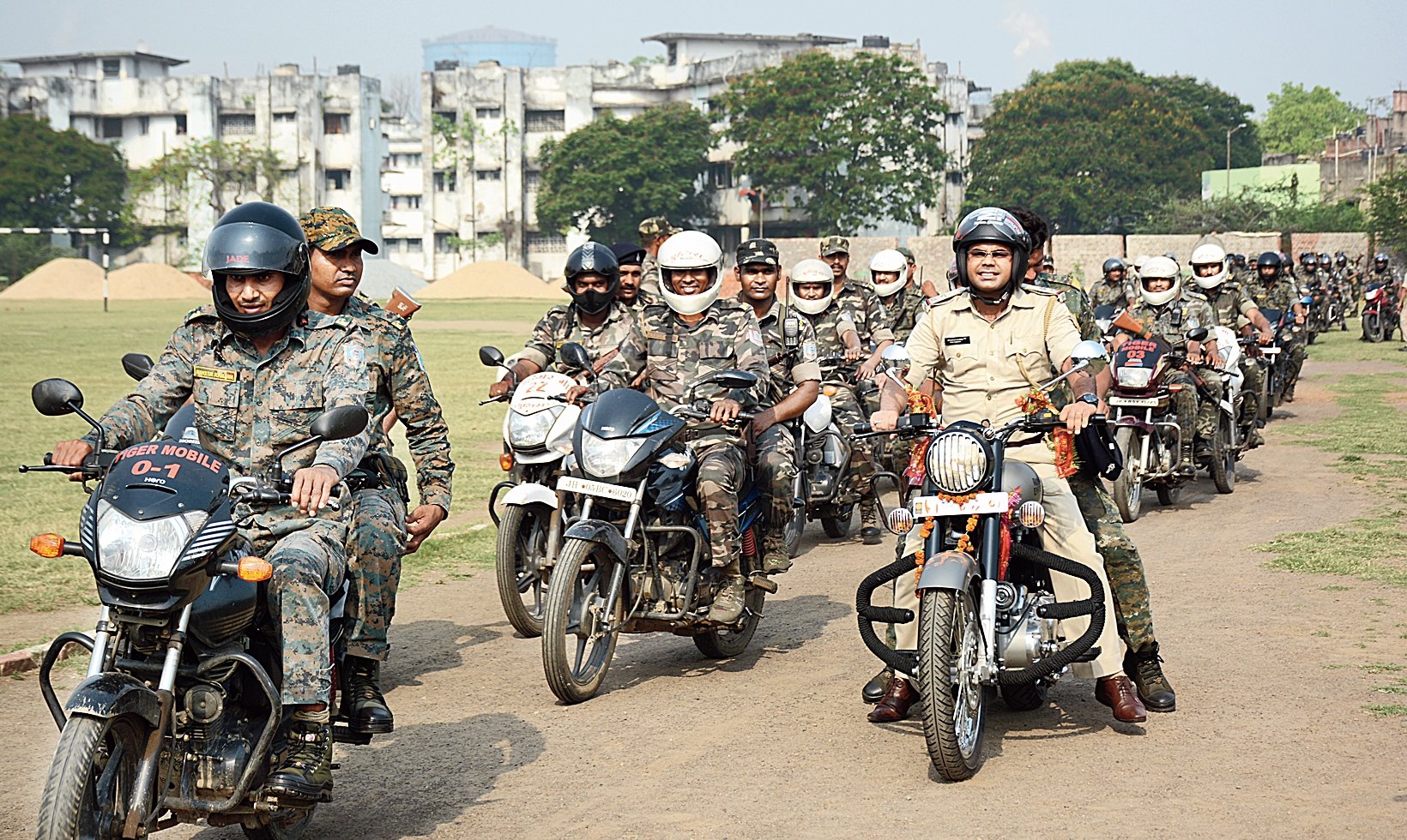 Policemen at the flag march in Golmuri, Jamshedpur, on Sunday.
