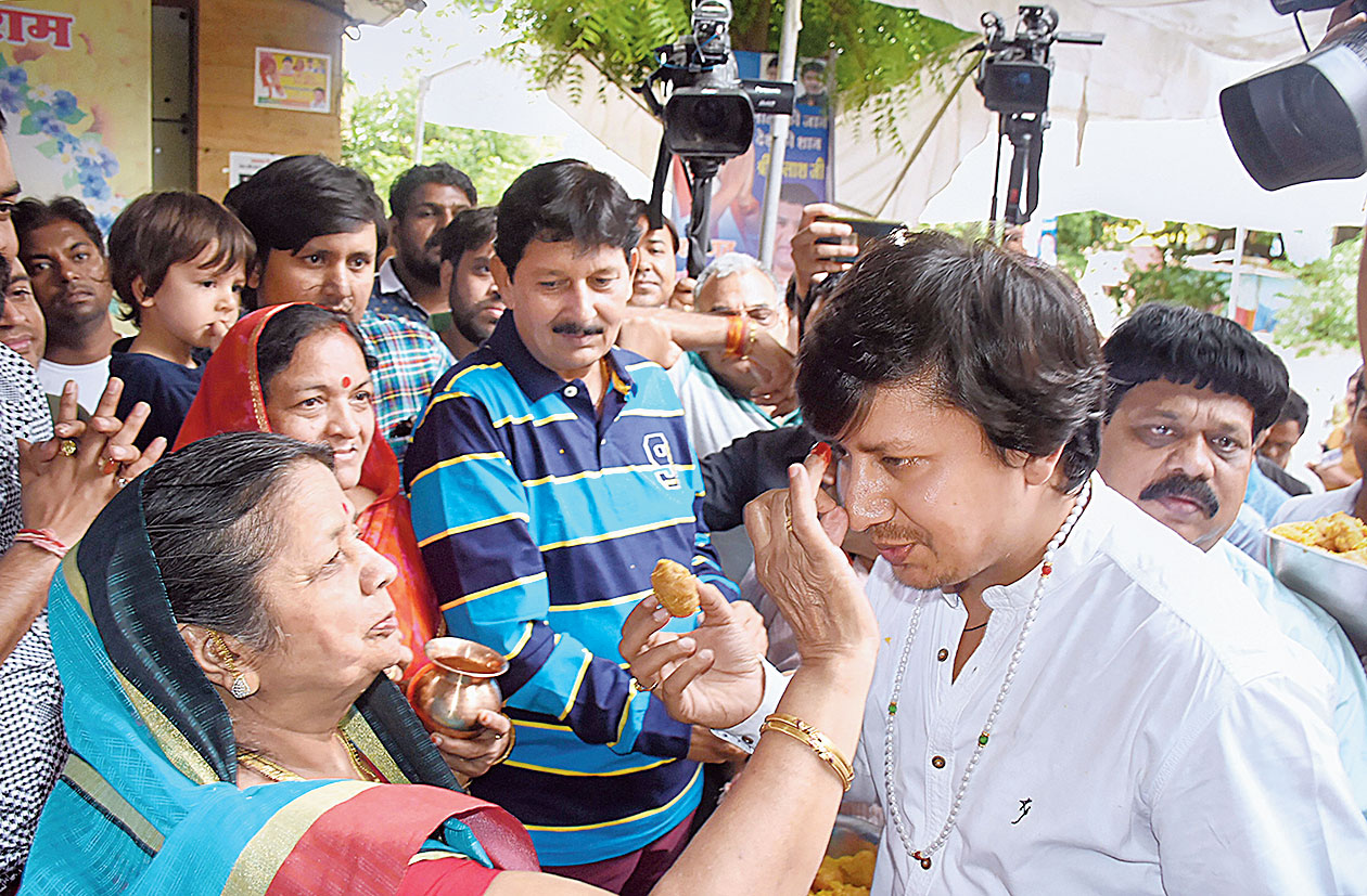 The BJP legislator being welcomed.