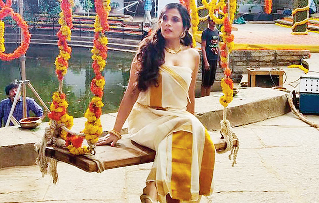 Pornd Hd Richa Chadha - Richa Chadha | On the sets of Shakeela, Richa Chadha talks about her role  as adult actor - Telegraph India