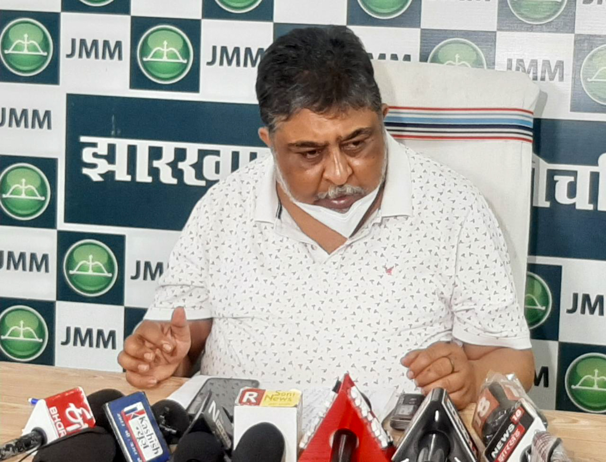 JMM leader Supriyo Bhattacharya addressing a press conference at his office in Ranchi on Tuesday. 