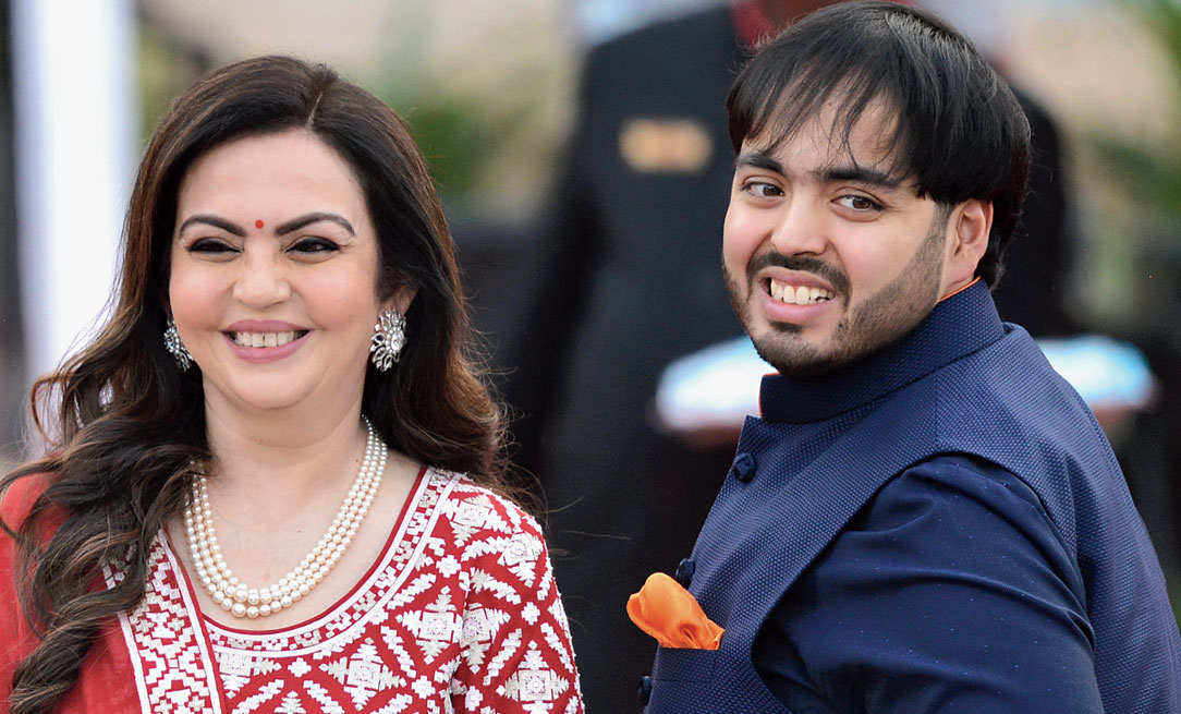 Mukesh Ambani's wife and son at the swearing-in.
