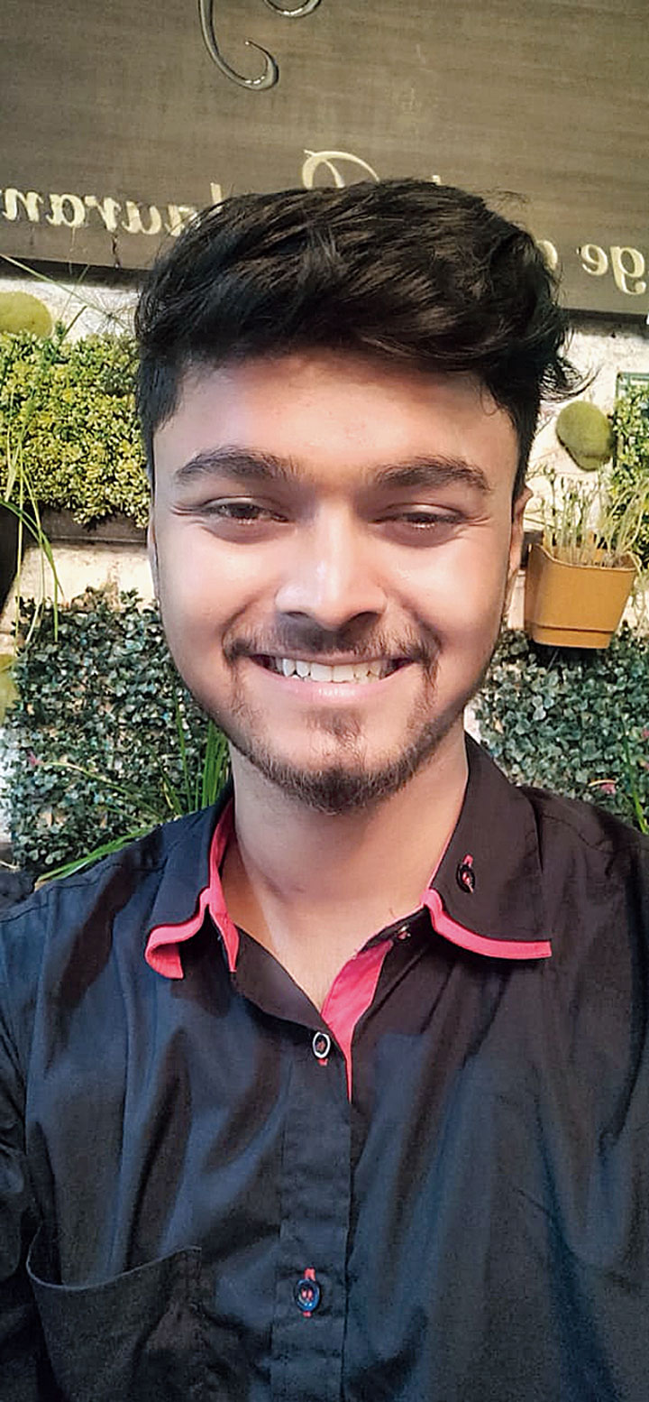 Amit Kumar
Student at Karim City College, Jamshedpur