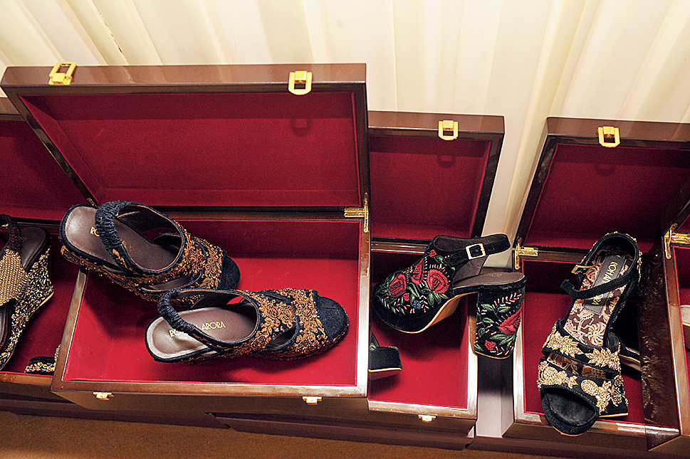 Rohan Arora packs all his couture shoes in wooden boxes, lending it a classic-cool touch. What’s trending is also in those boxes — block heels for her.