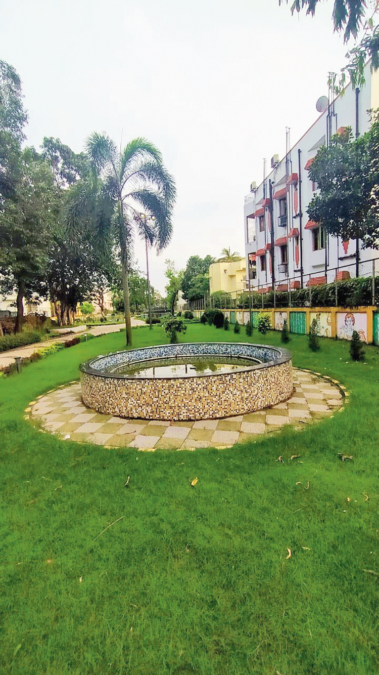 A defunct fountain in AE Block