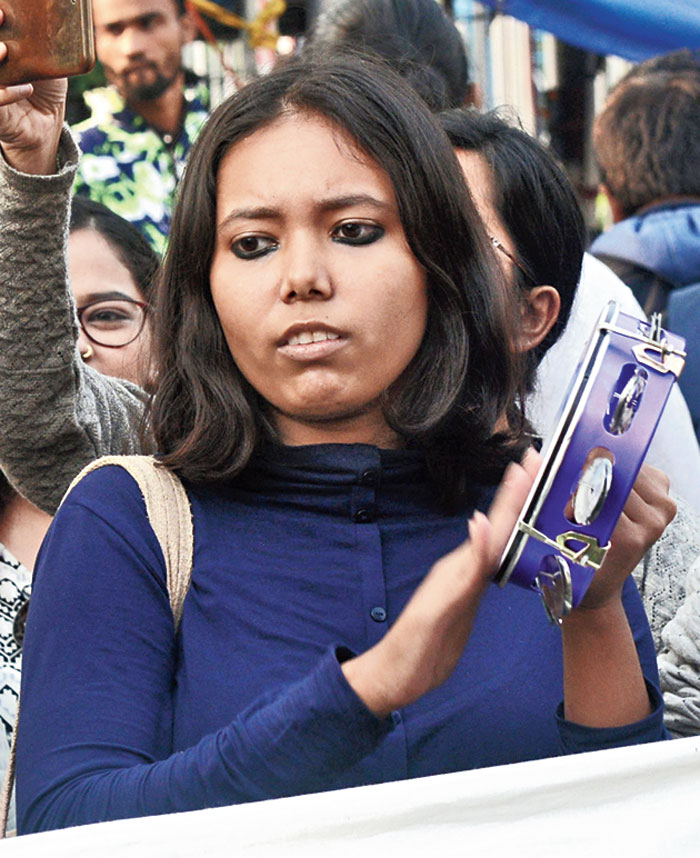 Joyoshree, a fourth-year student of engineering at the College of Leather Technology
Her semester exams start on Thursday but instead of being home busy with last-minute preparations, she was shouting slogans at Hazra