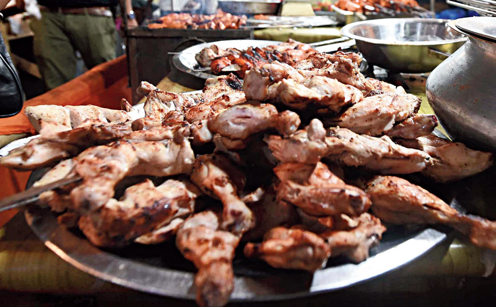 Another food stall near Nakhoda Masjid