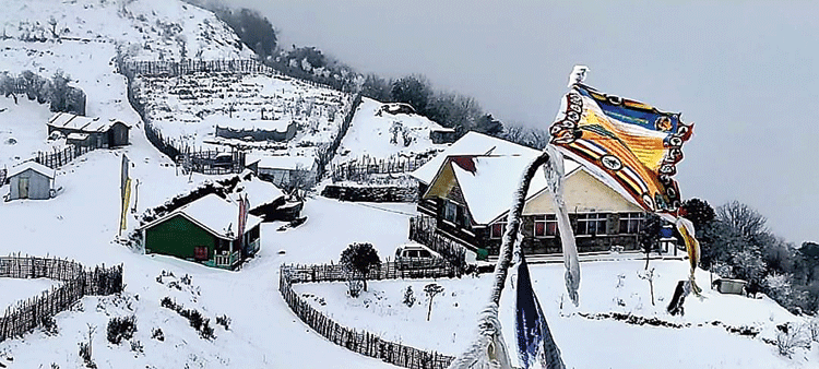 Tonglu near Sandakphu in Darjeeling was an icy wonderland on Saturday
