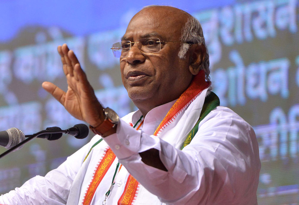Mallikarjun Kharge submitted that the purge was in violation of the SC judgment in the case of Vineet Narain vs Union of India in 1998