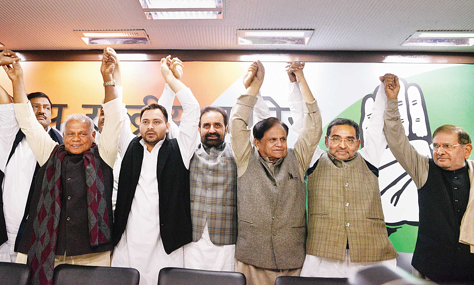 Upendra Kushwaha (second from right) with (from left) Tejashwi Yadav, Shaktisinh Gohil, Ahmed Patel and Sharad Yadav at the news conference at the Congress headquarters in New Delhi on Thursday. 
