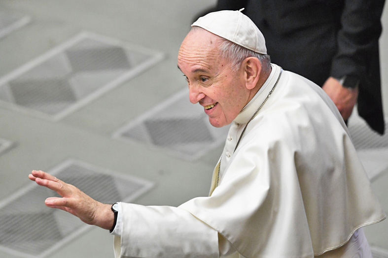 Pope Francis begins papacy.