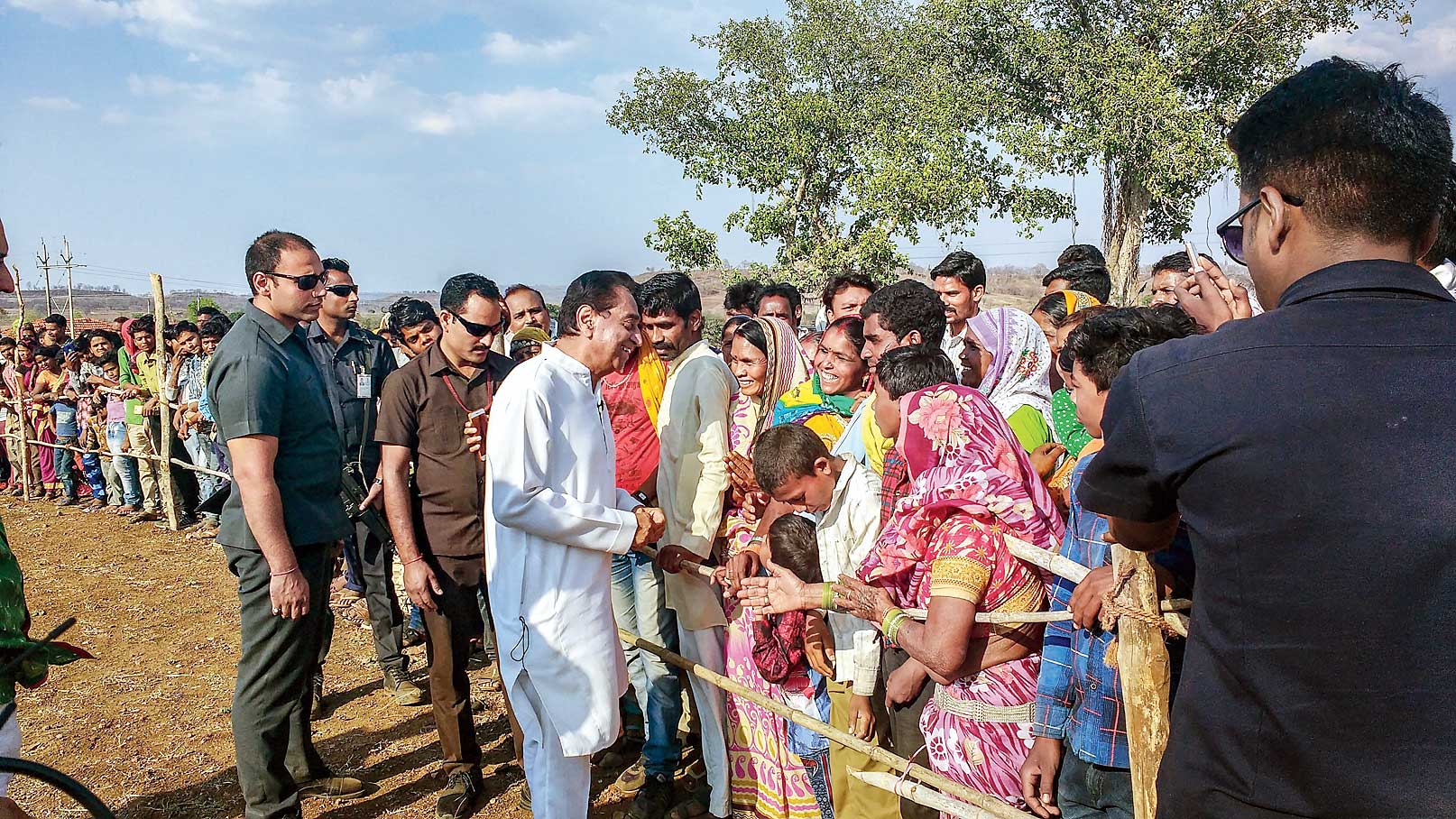 Madhya Pradesh chief minister Kamal Nath interacts with villagers at Dhanora in Chhindwara on Saturday. 