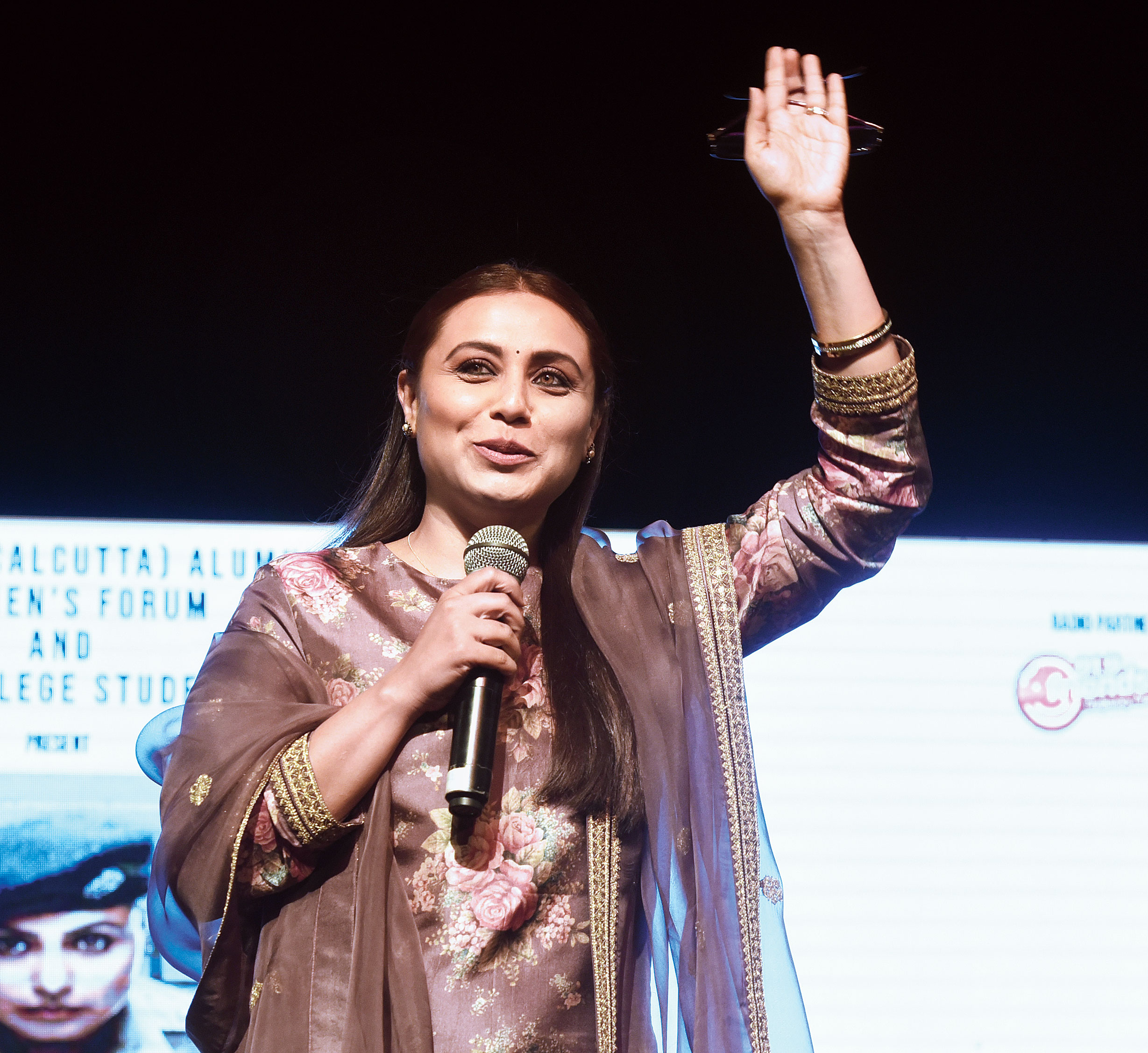 St. Xavier’s College was the hub of activity on a recent November afternoon. A little after 3pm, Rani Mukerji walked into the college auditorium to huge claps and cheers, striding on to  stage to not only promote her latest film Mardaani 2, but also to stress on the need for women’s safety. “Kolkata-r bhalobasha ekdom mishti roshogolla-r moto,” smiled Rani, stunning in a Sabyasachi suit, even as the students broke into applause. “In Mardaani, I kicked butt and in Mardaani 2, I take over the belt. So all the ladies in the house, I hope you wear belts!” chuckled Rani, who reprises her role of tough cop Shivani Shivaji Roy.