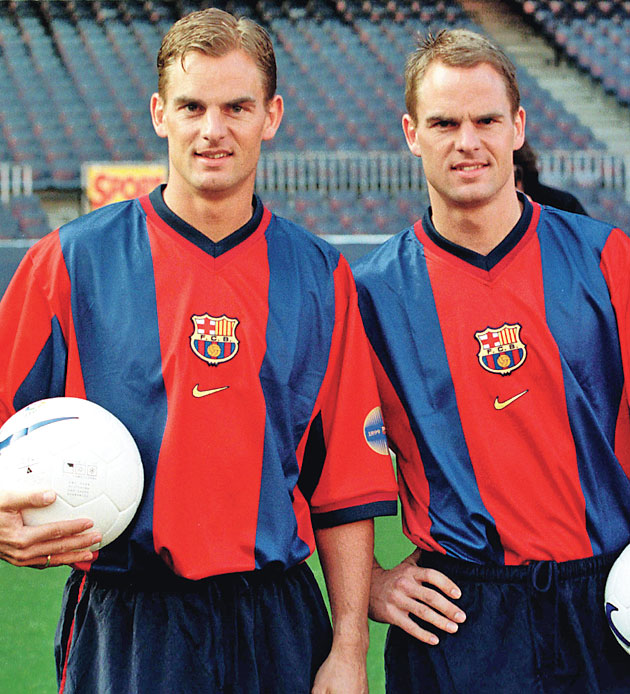 Ronald de Boer and (right) Frank de Boer during their Barcelona stint
