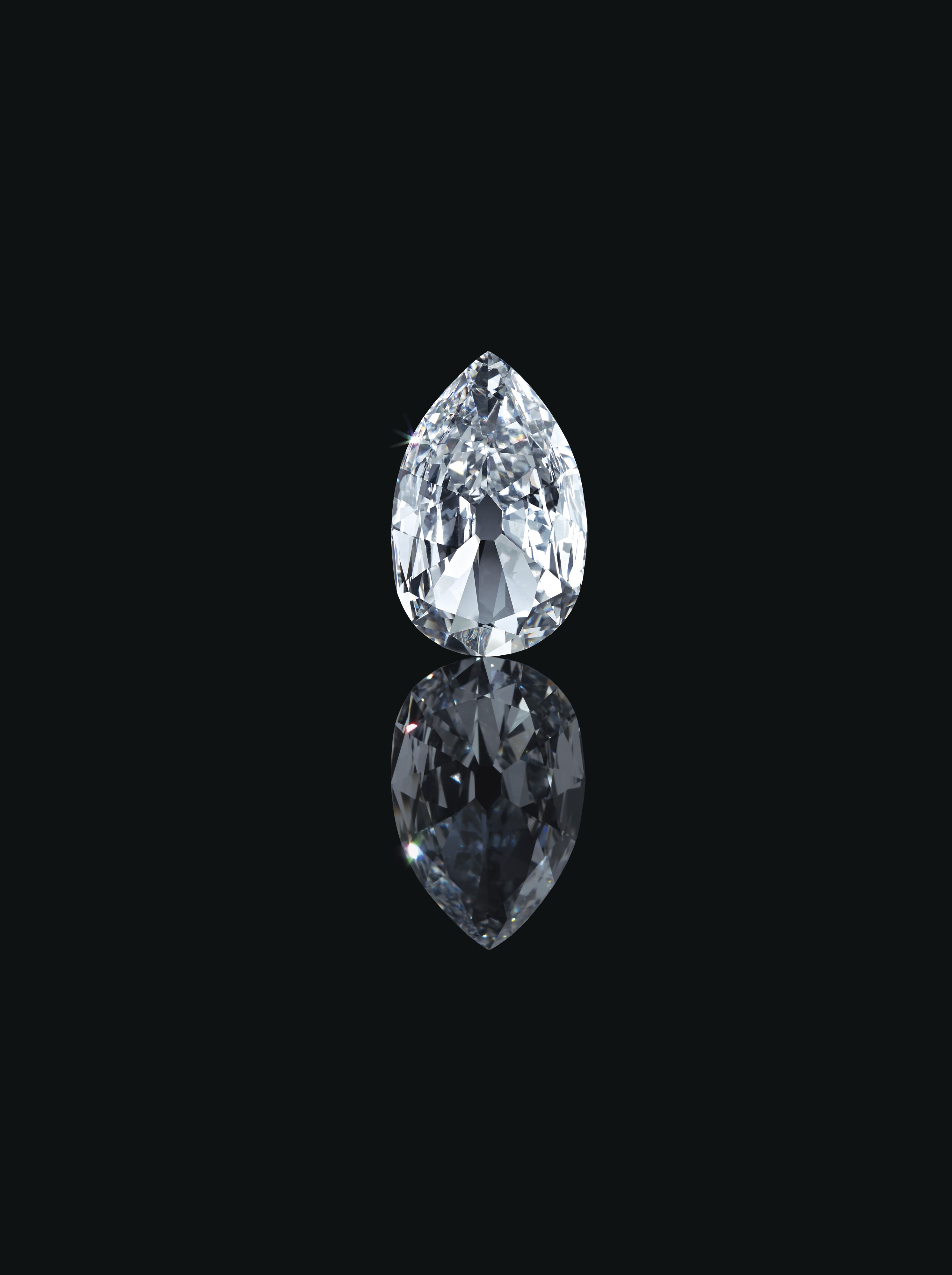 The Arcot Diamond from the Golconda mine, a brilliant-cut, pear-shaped, D-colour stone weighing 17.21 carats, was one of two such diamond ear drops sent as gifts to Queen Charlotte (1744-1818), the wife of King George III, from the Nawab of Arcot. The diamonds were later acquired at auction by the Marquess of Westminster and subsequently mounted in the Westminster Tiara, which was worn at the coronation of Queen Elizabeth II. The diamond sold for $3,375,000.