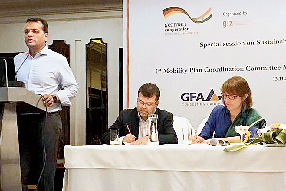 Managing director of Bhubaneswar Smart City Limited Krishan Kumar speaks about low-carbon mobility plan at the Bhubaneswar Municipal Corporation office on Wednesday.