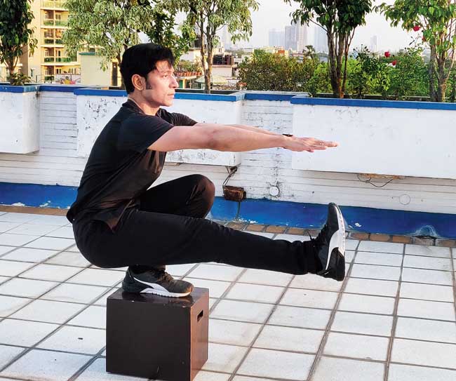 Tota does the pistol squat