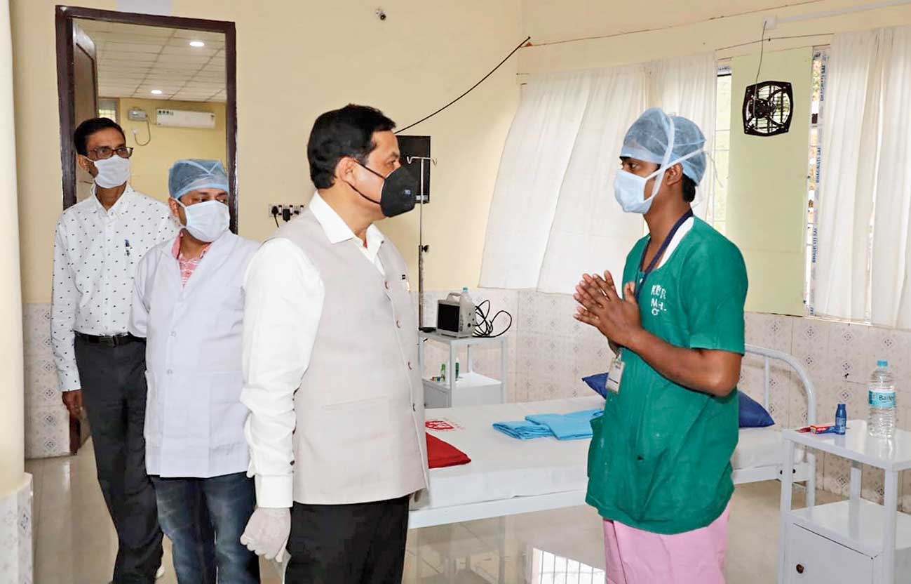 Assam chief minister Sarbananda Sonowal visits an isolation ward at Morigaon on Monday. 
 
