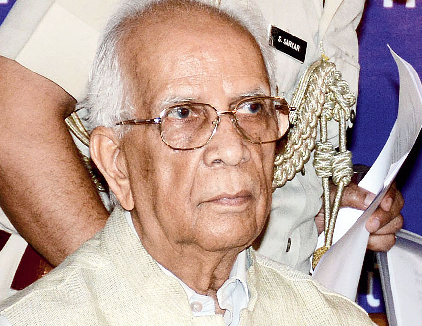 Governor Keshari Nath Tripathi had convened the meeting with seven VCs at Raj Bhavan on Thursday to discuss campus problems