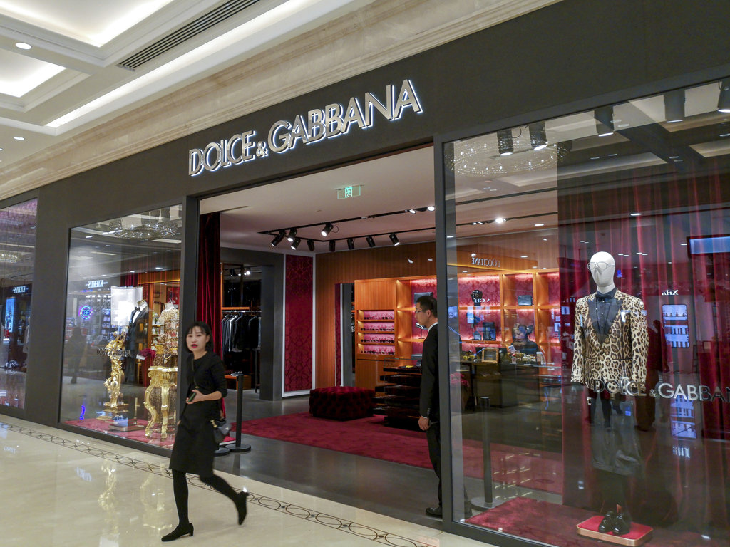 Dolce&Gabbana accused of insulting China in Instagram post; blames hackers  - Telegraph India