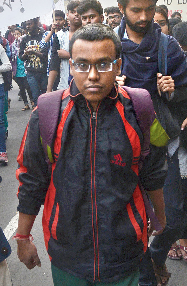 Pallab Mandal
He suffers from a congenital problem in his left foot and finds it difficult to walk for long. The postgraduate student of international relations at Jadavpur University walked the 2.5km stretch from the Hazra crossing to Nizam Palace on AJC Bose Road