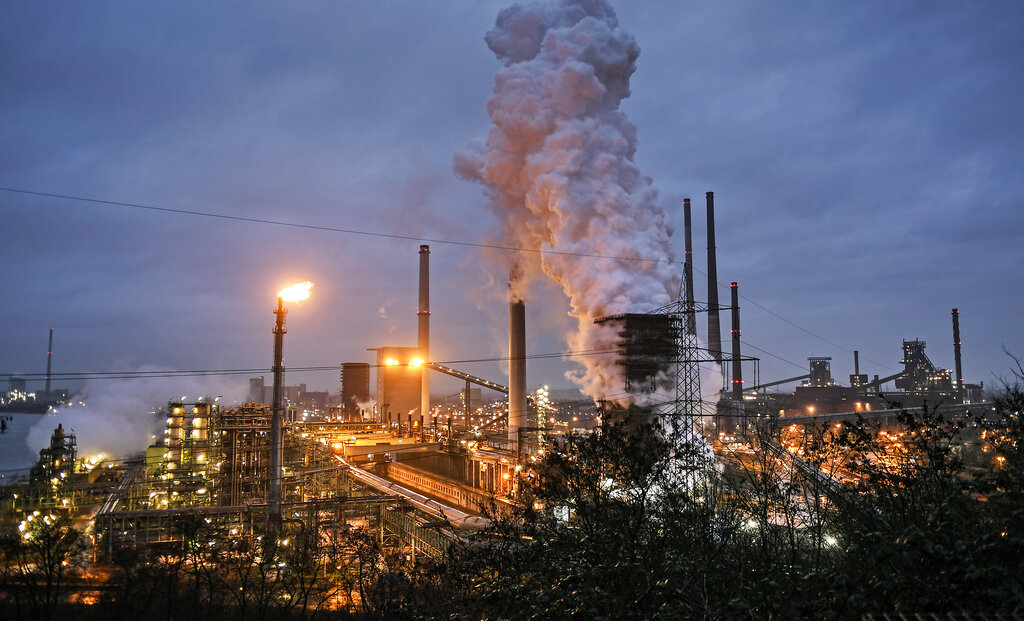 A ThyssenKrupp coking plant steams around the clock for the nearby steel mill in Duisburg, Germany, prior to the annual shareholders meeting of the German industrial conglomerate ThyssenKrupp AG, on Thursday
