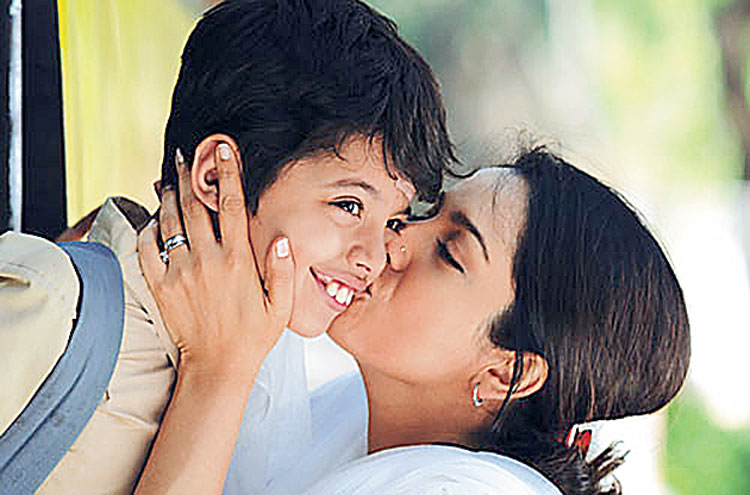 This movie gave every child the perfect song to impress their mother on Mother’s Day — Meri maa
