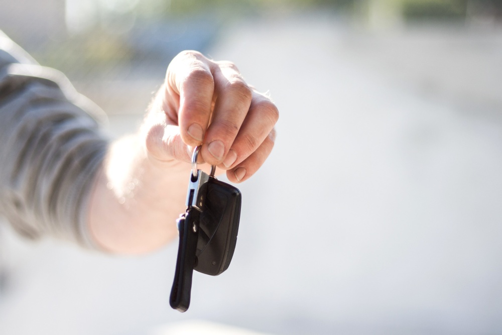 When you are filling the insurance form, make sure that you fill the section with accurate information; never try to lie or hide any information about the car or your personal information from the insurer.