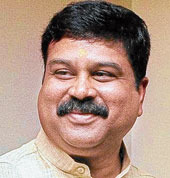 Pradhan sure of Bijepur victory - Telegraph India