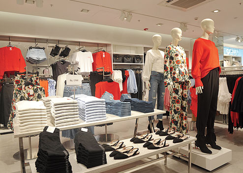 H&M first look - Telegraph India