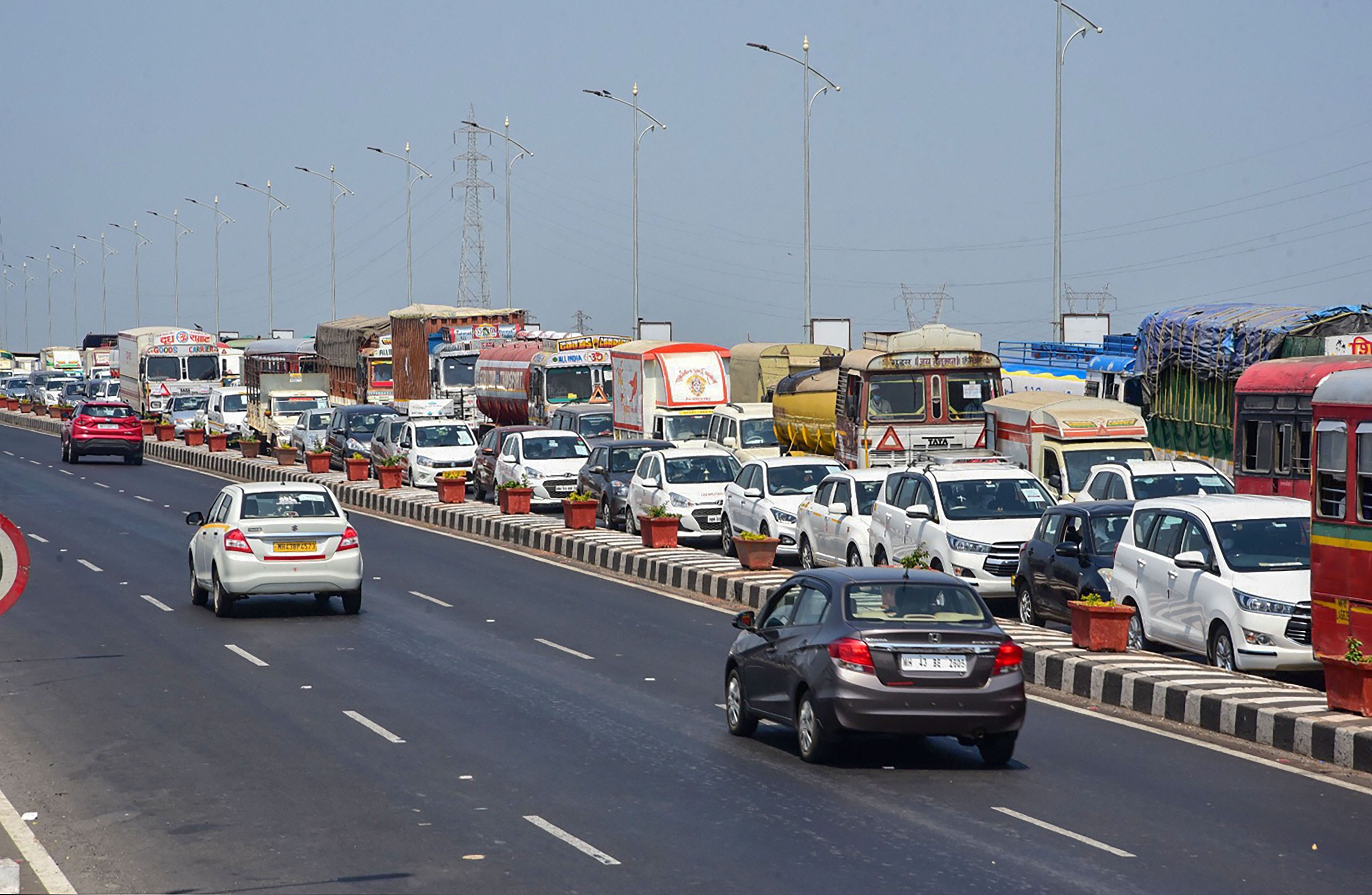 Heavy traffic is seen on Vashi Creek Bridge during morning rush hour, amid nationwide lockdown in the wake of coronavirus pandemic, in Navi Mumbai, Wednesday, April 29, 2020