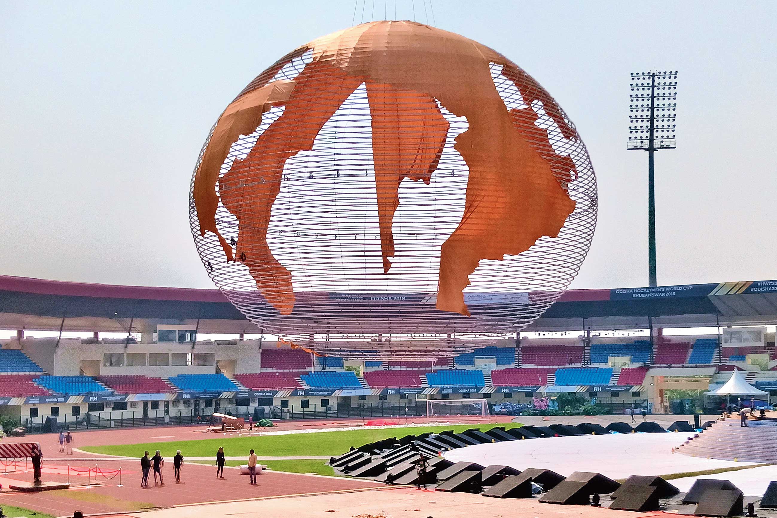 Replica of the globe