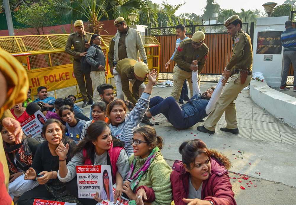 Protesting students at Union minister Smriti Irani's home in New Delhi on December 10