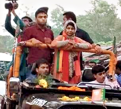 Bharati Ghosh campaigning as the BJP candidate in Ghatal