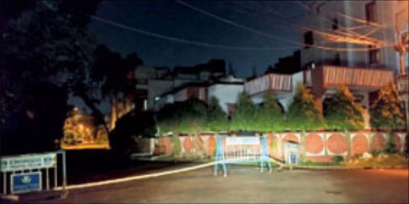 A containment zone set up in CD Block neat the house of historian Hari Vasudevan who passd away on Sunday after testing positive for Covid-19
