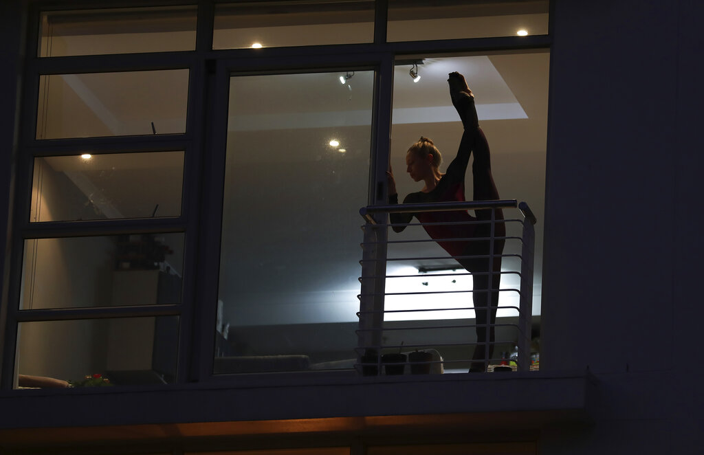 Cape Town City Ballet senior artist Kristin Wilson is seen training inside her apartment in Cape Town, South Africa, during the third week of lockdown to contain the spread of coronavirus. Kristin Wilson is forced to practice within her home as the normal ballet corps is in personal isolation lockdown.