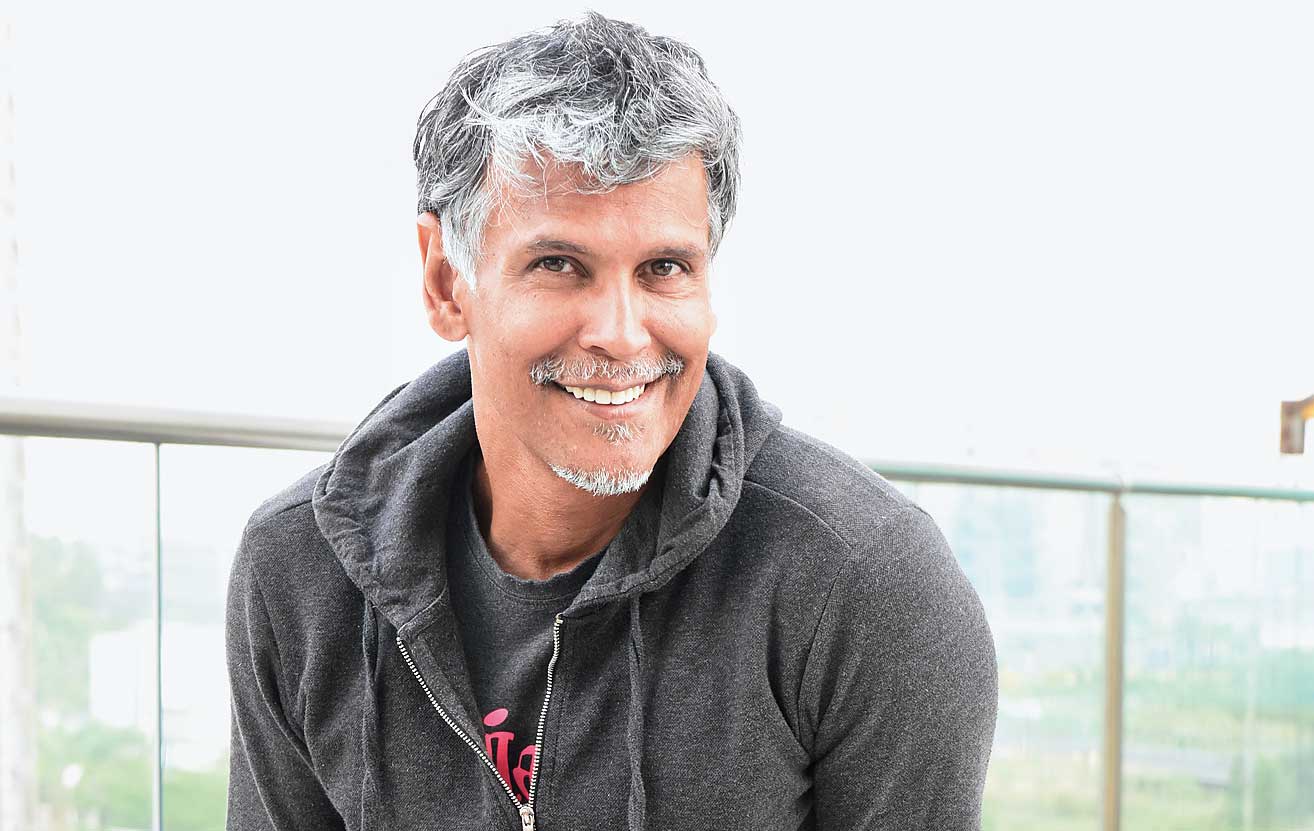 Milind Soman corona race