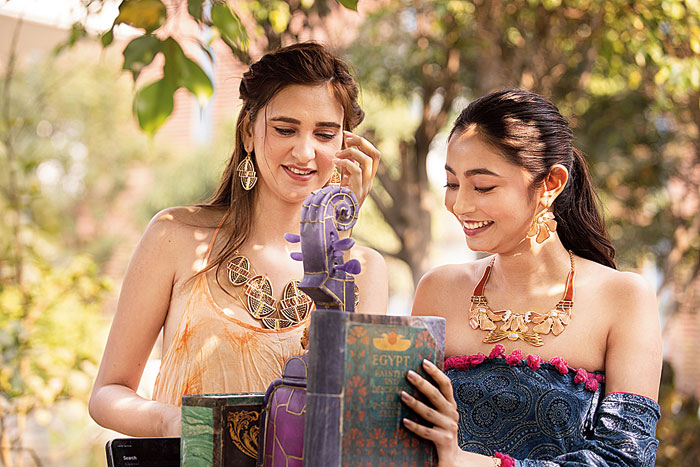 “We have been dealing with gems for a long time but this is the first time we have got into jewellery making. Like the artefacts, these, too, are single pieces with original designs. Our exclusive jewellery line is called Akshita,” said the owners. 
What we loved about the collection is the contemporariness of the designs that are anything but common. Each piece is handmade meticulously with gem stones that complement the designs. There are medium-sized to chunky pieces that come with either bracelets or finger rings, besides the neckpiece and earrings. Jessica Aaron and Diti Saha are seen sporting some stunning jewellery by the label.