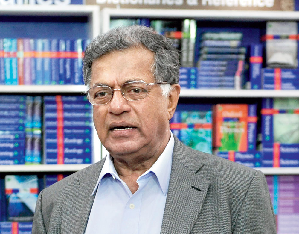 Karnad would say a few words from the floor rather than the stage, and then withdraw into the shadows