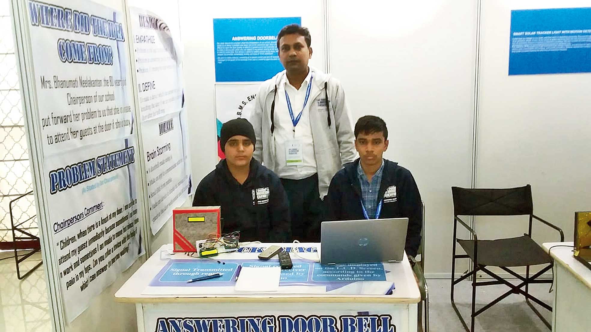 Students of DBMS English School in Kadma, Jamshedpur, who innovated a doorbell answering machine, at IRIS National Science Fair in Delhi earlier this month. 
