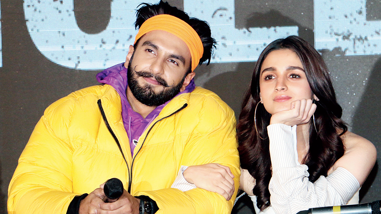 Ranveer Singh with Alia Bhatt at the Gully Boy trailer launch 