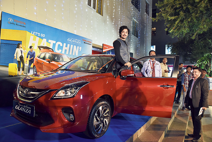 Riddhi seemed to quite like the Toyota Glanza premium hatchback model. “The best thing about this car is its space. The front seat leg space is perfect,” he said.