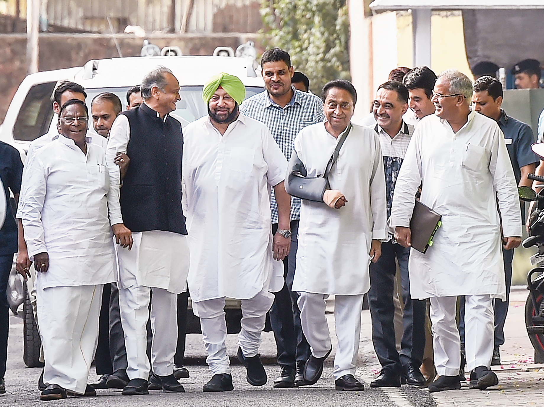 (From left) V Narayanasamy, Ashok Gehlot, Amarinder Singh, Kamal Nath and Bhupesh Baghel after meeting Rahul Gandhi in New Delhi on Monday. 
