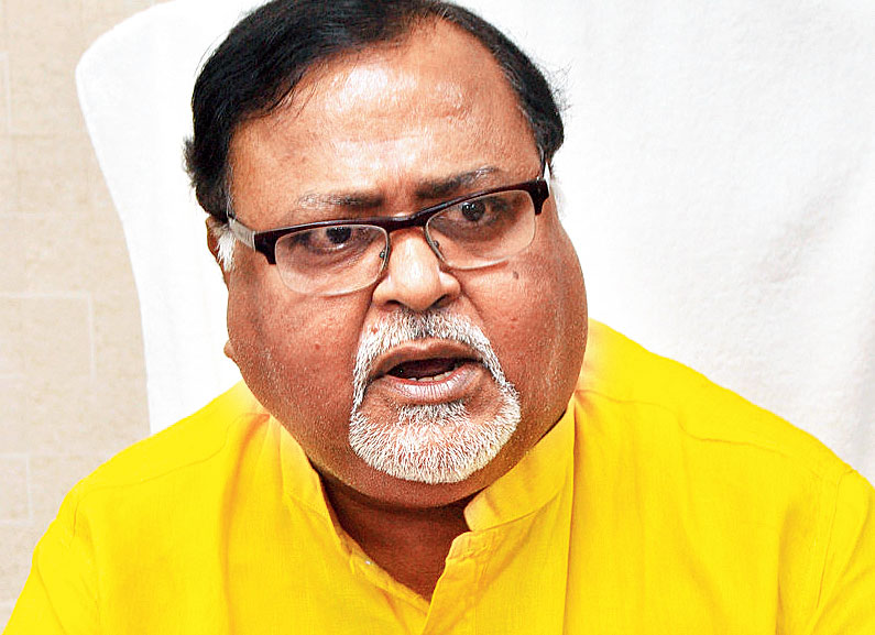 Education minister Partha Chatterjee urged Lohia to take immediate steps to complete the hostel.