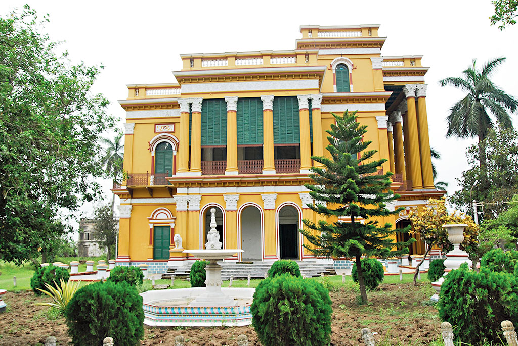 The Kathgola Palace in Murshidabad