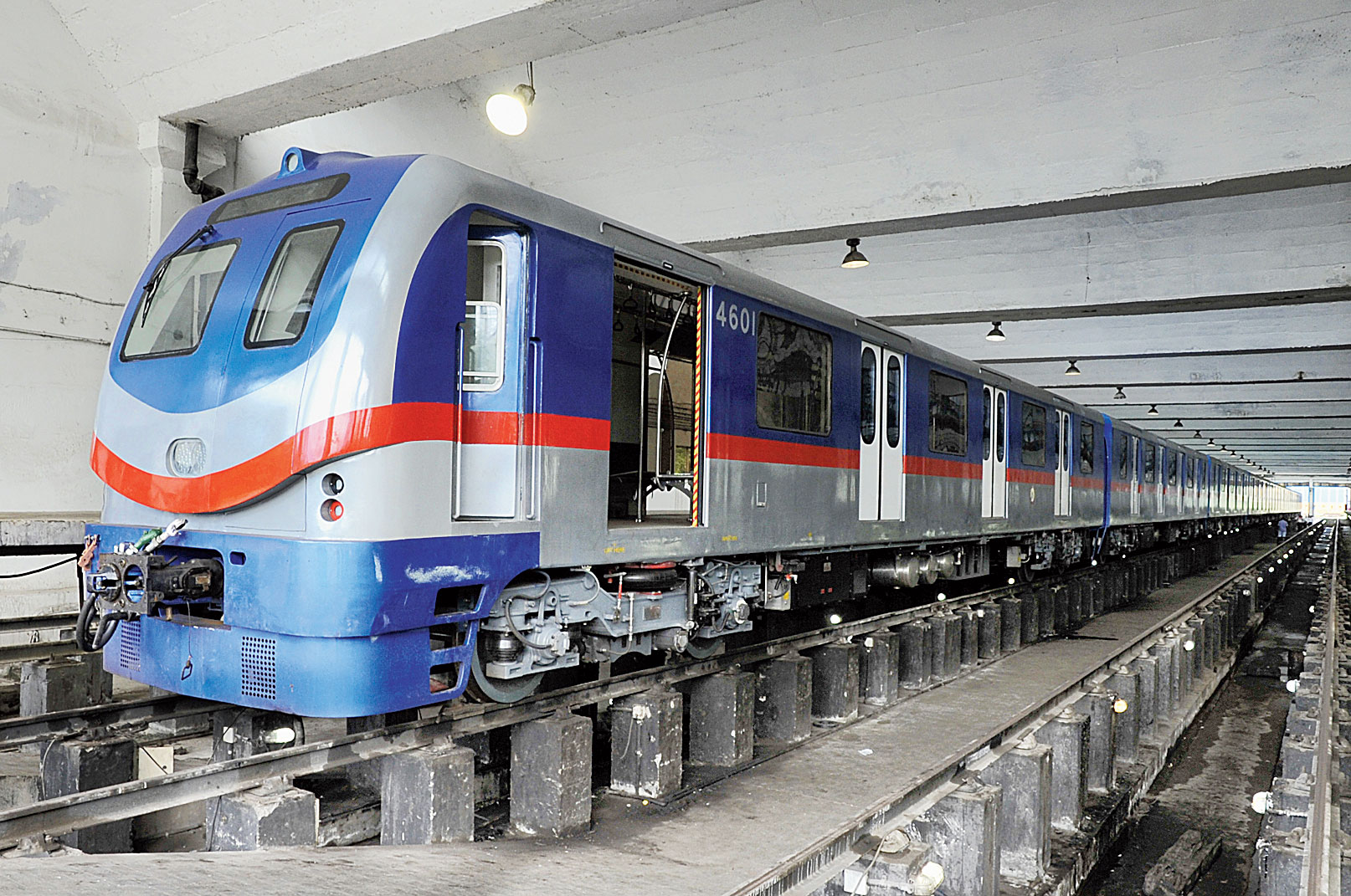New Calcutta Metro trains with a history of snags - Telegraph India